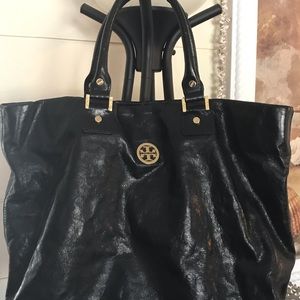 Tory Burch large Black Tote new Dust bag mirror🖤